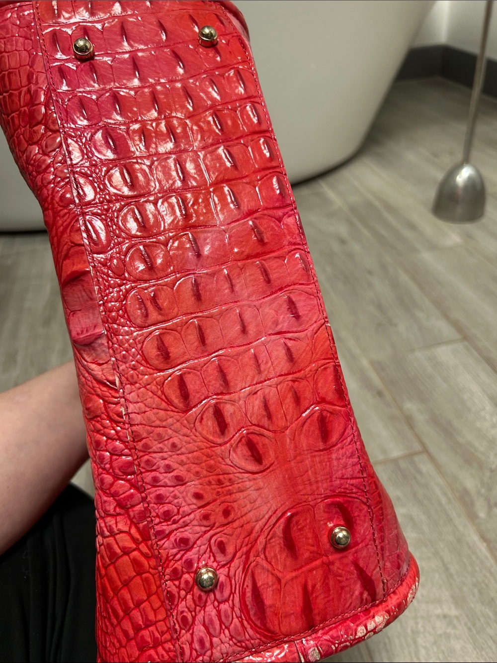 Summer light red with tons of orange and pink Croc-Embossed Tote Bag - Picture 7 of 8